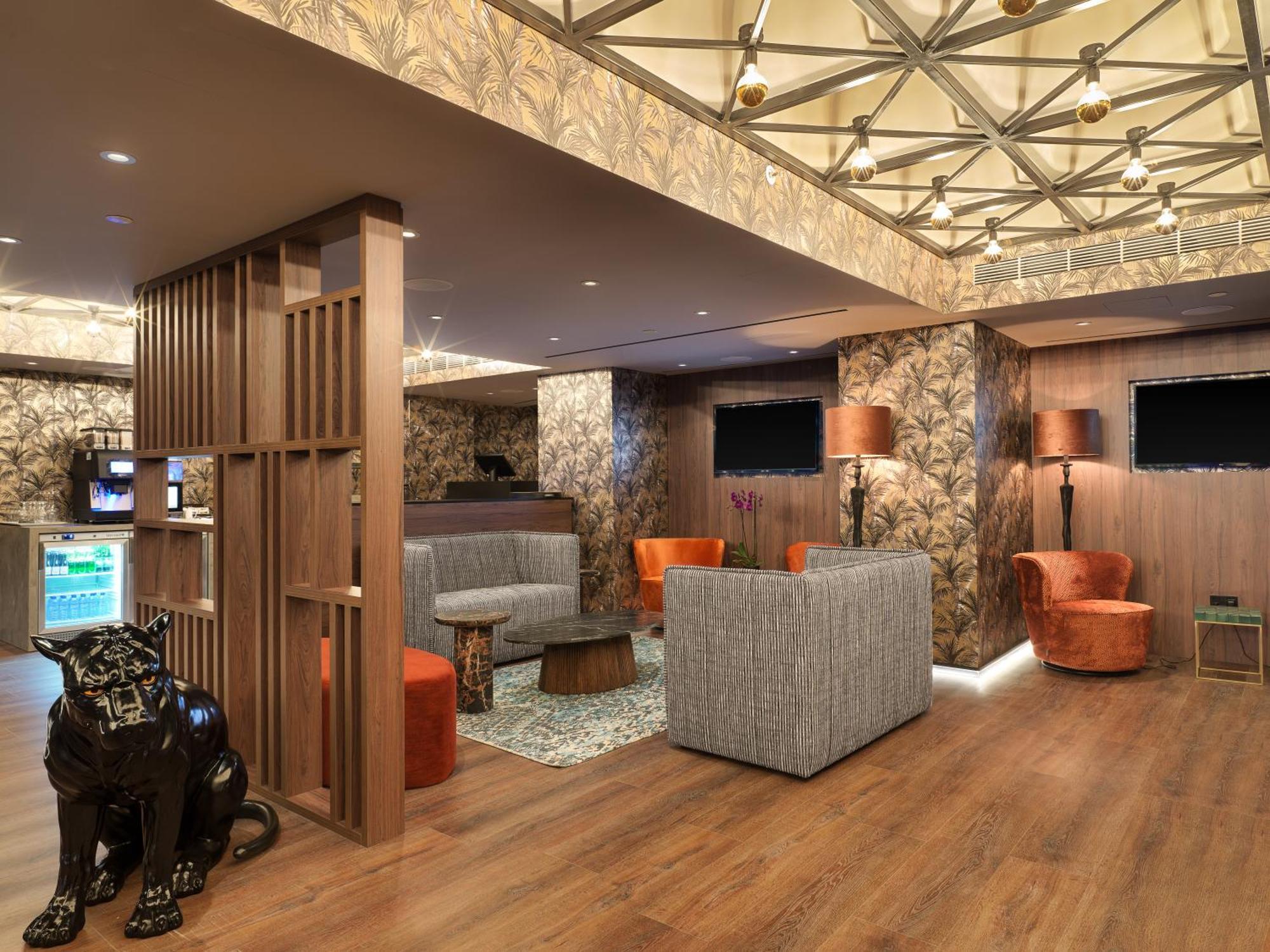 Nyx Hotel Limassol By Leonardo Hotels Exterior foto