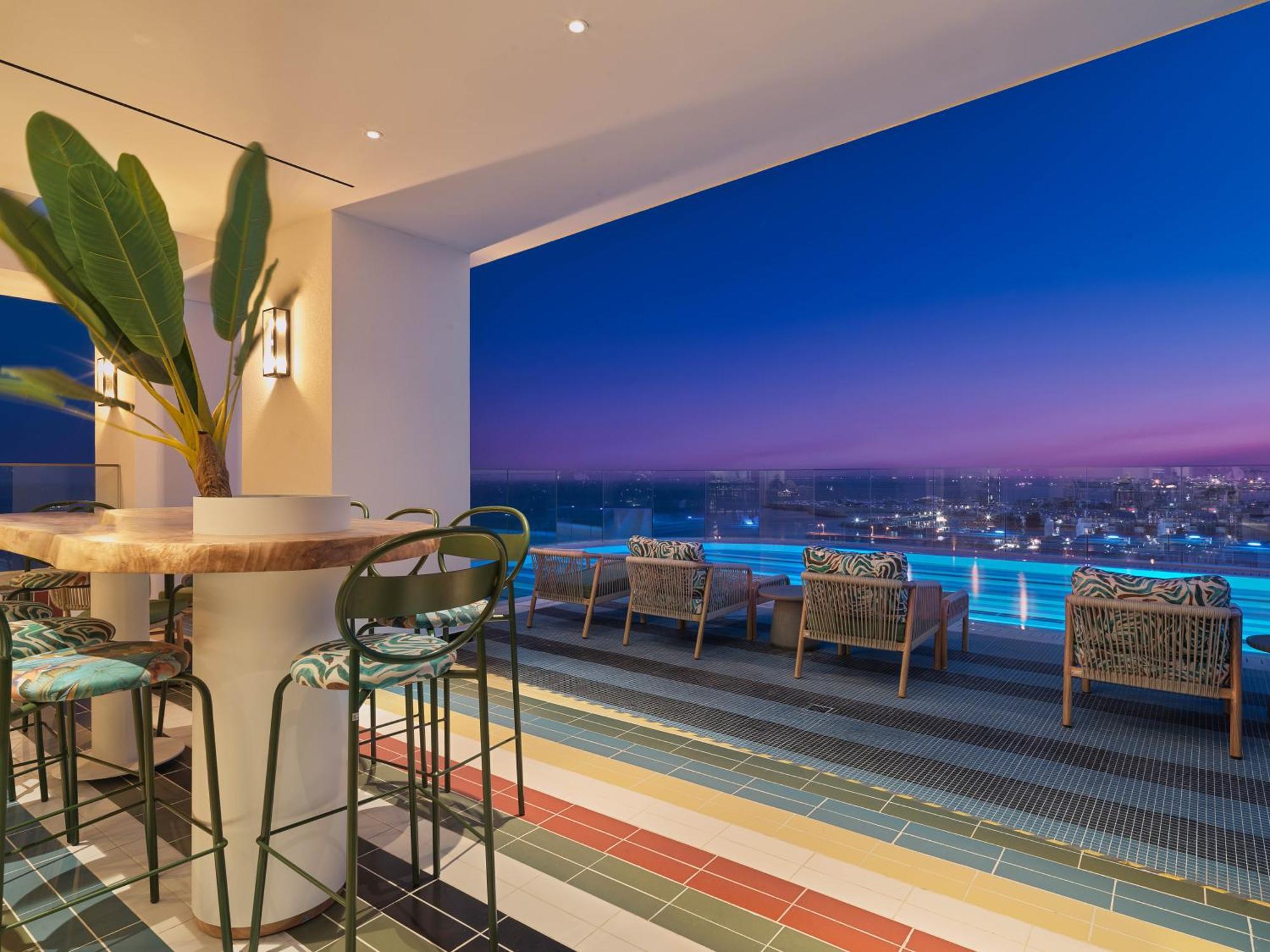 Nyx Hotel Limassol By Leonardo Hotels Exterior foto